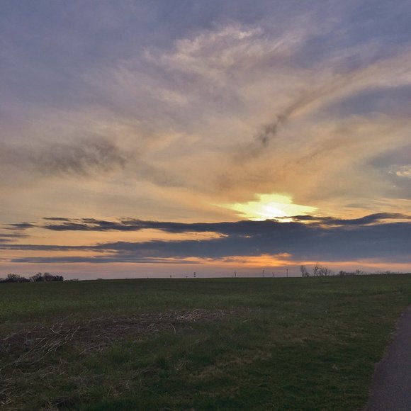 Meet your Posher - Picture 1 of 1